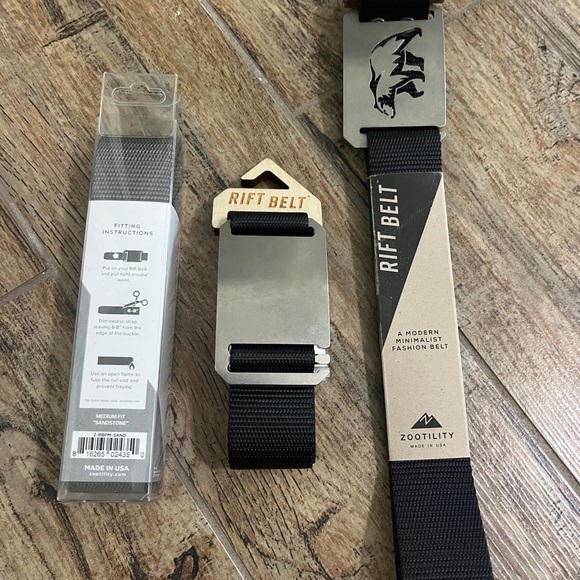Bear and plain Zootility Rift Belt in Black and grey - Picture 1 of 6